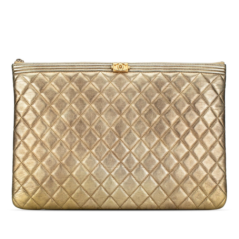 Chanel Large Lambskin Boy O Case Clutch (SHG-SszkxH)