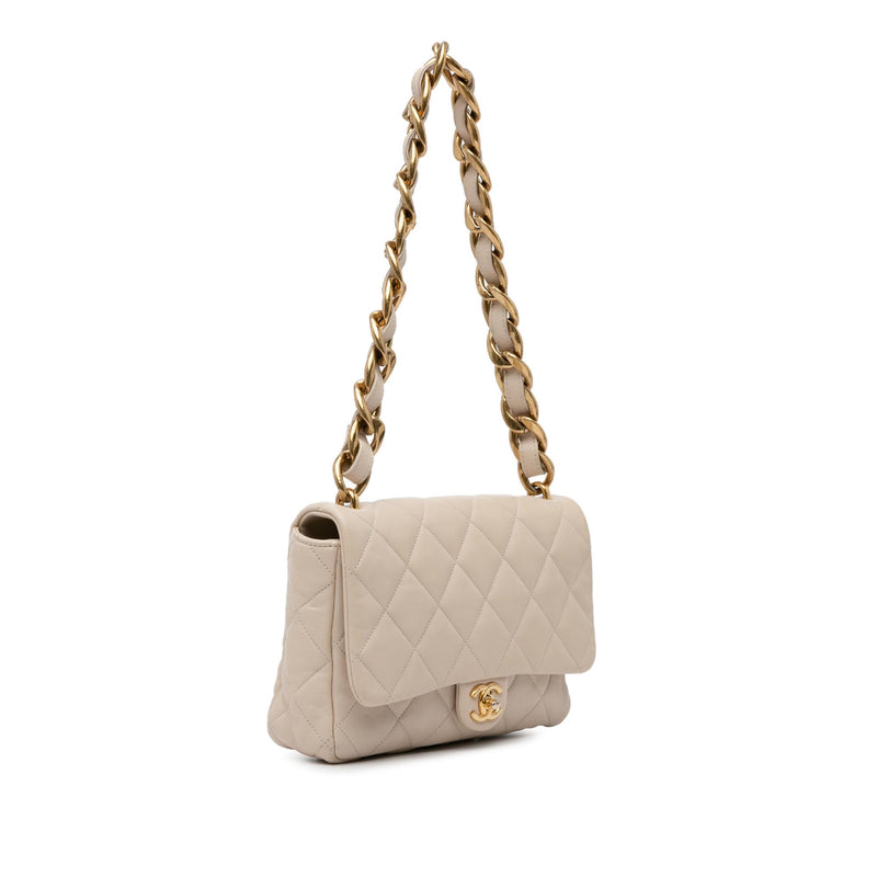 Chanel Large Quilted Lambskin Funky Town Flap (SHG-ZZeFwF)