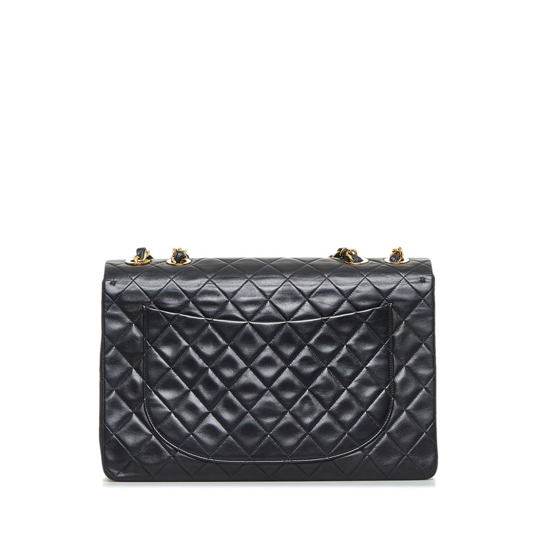 Chanel Maxi Classic Lambskin Single Flap (SHG-NOkbrf) – LuxeDH