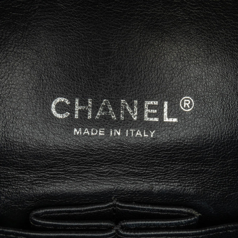 Chanel Maxi Classic Patent Double Flap (SHG-ZO43LK)