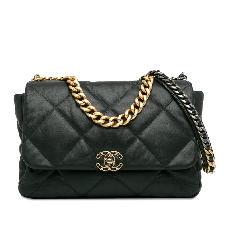 Chanel Maxi Lambskin 19 Flap (SHG-xugRcp)