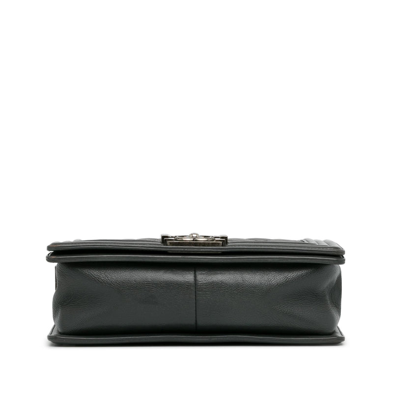 Chanel Medium Calfskin Double Stitch Boy Flap (SHG-SofQRy)