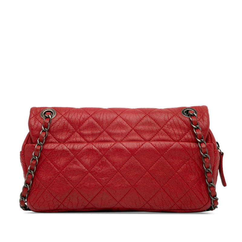 Chanel Medium Calfskin Easy Flap (SHG-oDwhII)