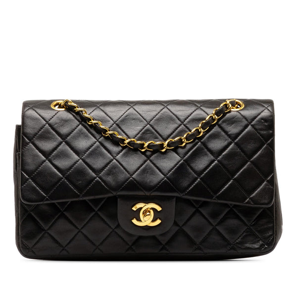 Chanel Medium Classic Lambskin Double Flap (SHG-9q5wHq)