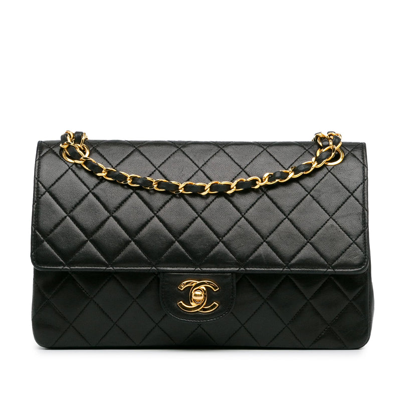 Chanel Medium Classic Lambskin Double Flap (SHG-CWMNTo)