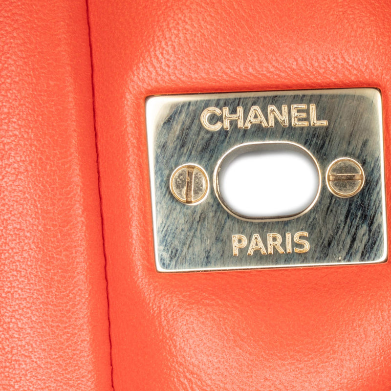 Chanel Medium Classic Lambskin Double Flap (SHG-UVtye4)