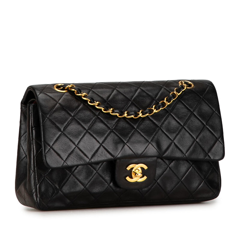 Chanel Medium Classic Lambskin Double Flap (SHG-f8WIdR)