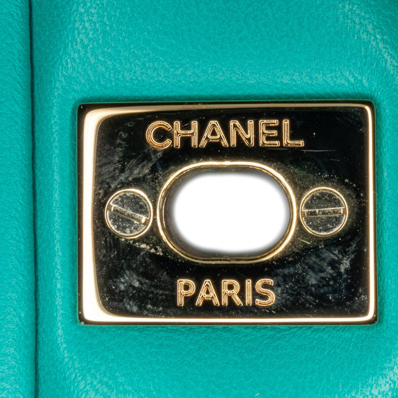 Chanel Medium Classic Lambskin Double Flap (SHG-7Ji2lw)