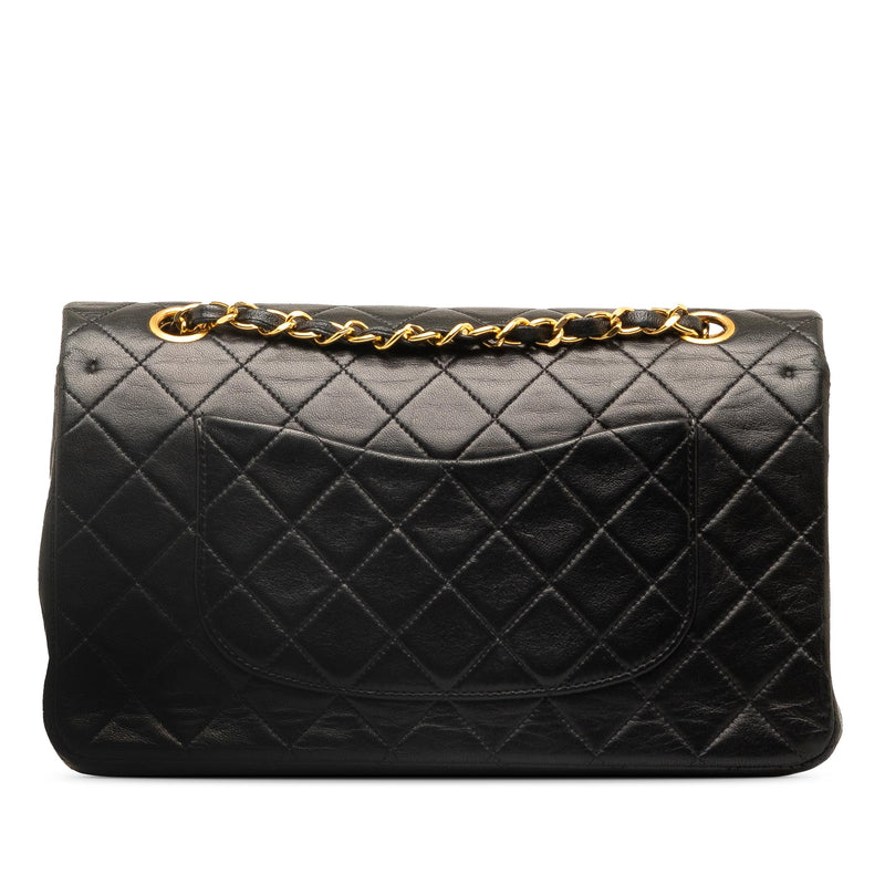 Chanel Medium Classic Lambskin Double Flap (SHG-zFe3qn)