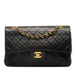 Chanel Medium Classic Lambskin Double Flap (SHG-zFe3qn)