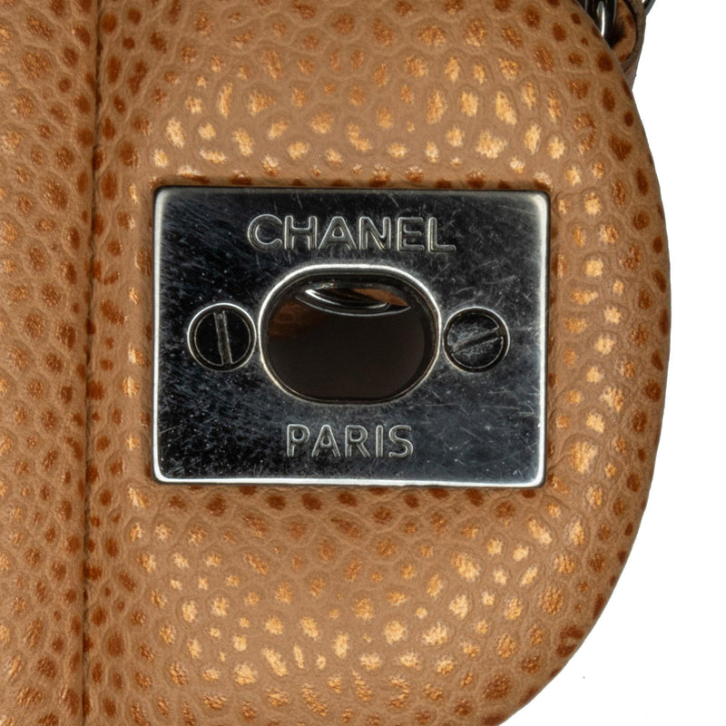 Chanel Medium Classic Metallic Caviar Double Flap (SHG-VjNNbF)