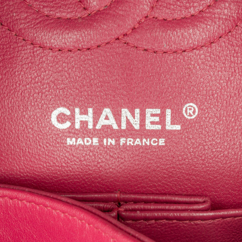 Chanel Medium Classic Patent Double Flap (SHG-gwOeOo)