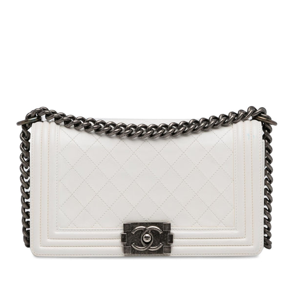 Chanel Medium Lambskin Boy Flap (SHG-1Vev3e)