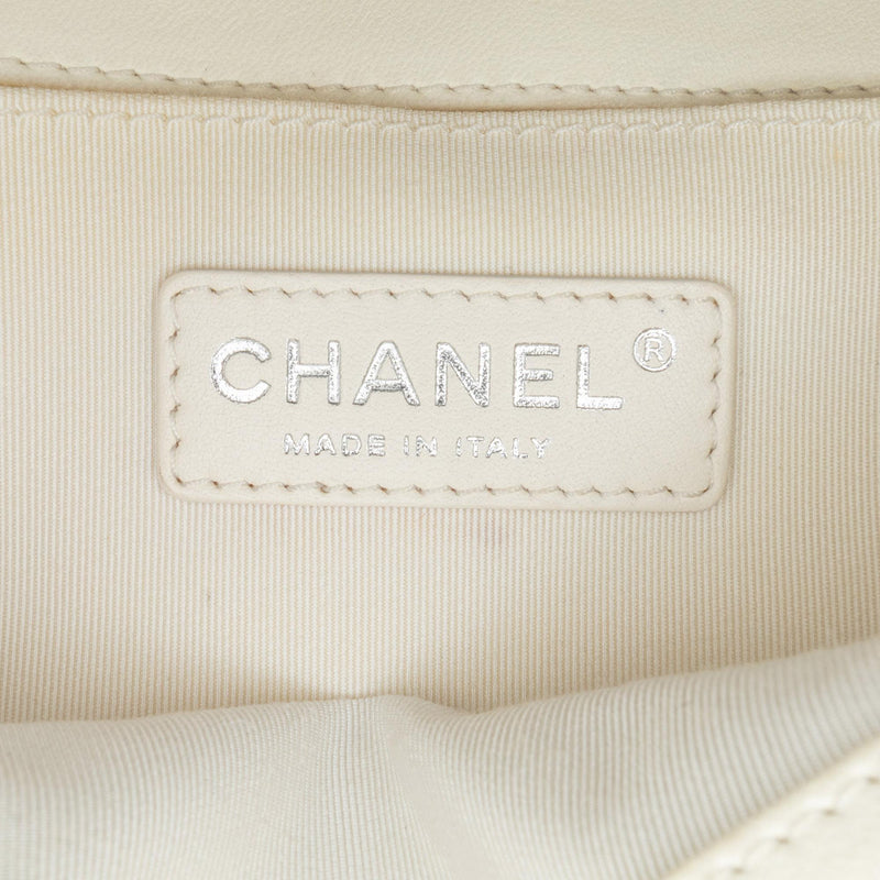 Chanel Medium Lambskin Boy Flap (SHG-RSLYkH)