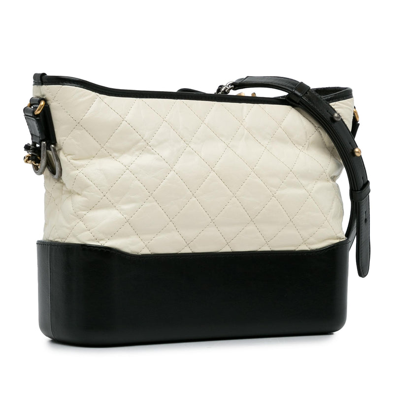 Chanel Medium Lambskin Gabrielle Crossbody (SHG-KtUNWl)