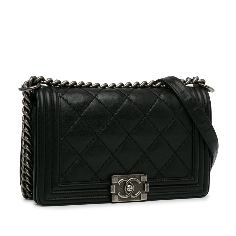 Chanel Medium Lambskin Stitch It Boy Flap (SHG-QrNhc7)