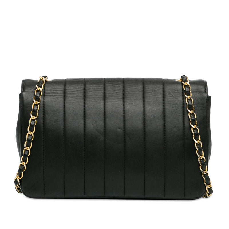 Chanel Medium Lambskin Vertical Border Flap (SHG-9mygPC)