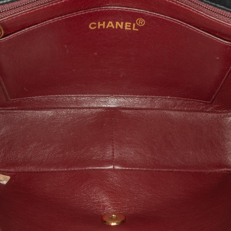 Chanel Medium Lambskin Vertical Border Flap (SHG-9mygPC)