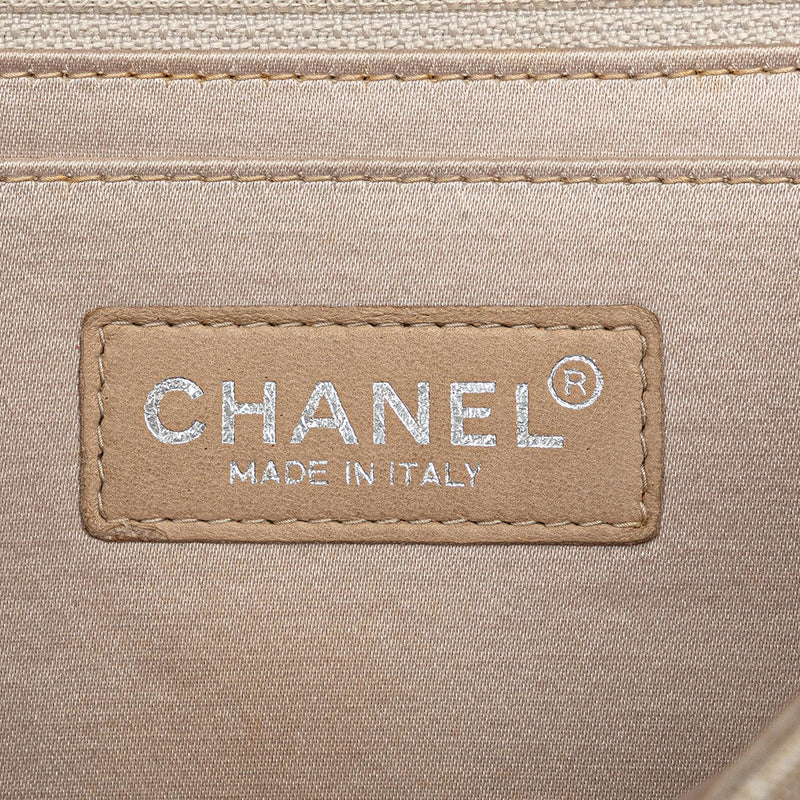 Chanel Medium New Travel Line Classic Single Flap (SHG-TkRuDA)