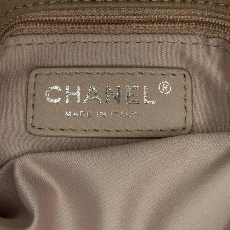 Chanel Medium Patent 3 Accordion Flap (SHG-PxIozj)