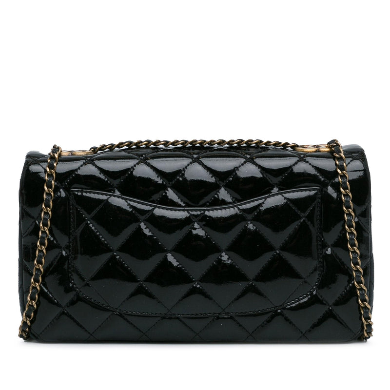 Chanel Medium Patent Goatskin CC Eyelet Flap (SHG-Et4xHu)