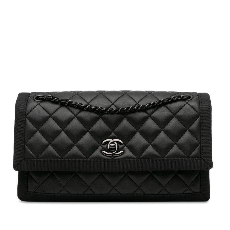 Chanel Medium Quilted Lambskin Grosgrain Two Tone Flap (SHG-IGkksY)