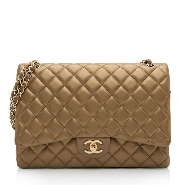 Chanel Business Affinity Shopping Tote (SHG-KYhD4H) – LuxeDH