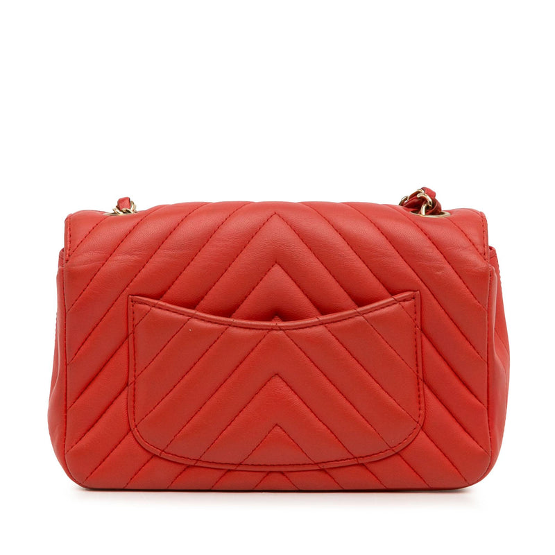 Chanel Mini Chevron Quilted Lambskin Rectangular Flap Bag (SHG-rXZBco)