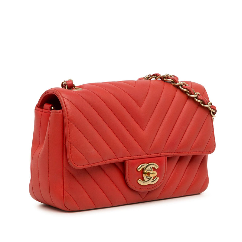 Chanel Mini Chevron Quilted Lambskin Rectangular Flap Bag (SHG-rXZBco)