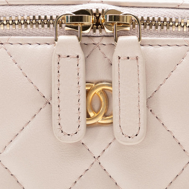 Chanel Mini Lambskin Pearl Crush Vanity (SHG-NxWTyw)