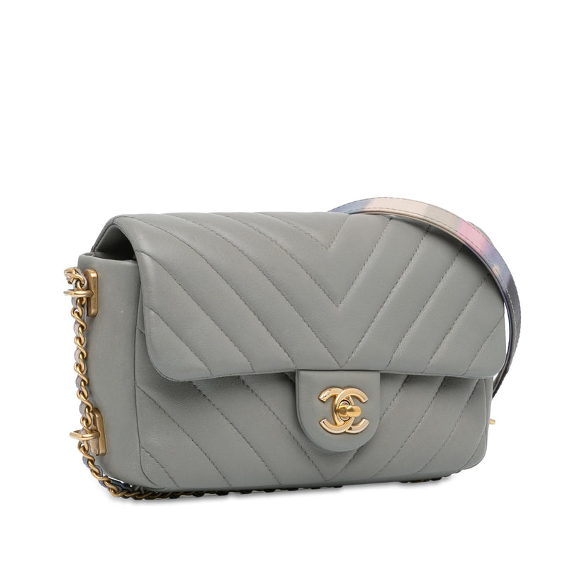 Chanel Mini Rectangular Chevron Lambskin Chain Around Flap (SHG-nJr512)