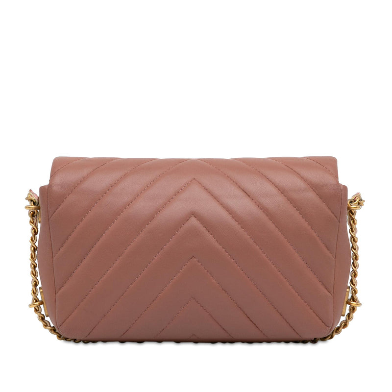 Chanel Mini Rectangular Chevron Lambskin Chain Around Flap (SHG-MXUjLx)