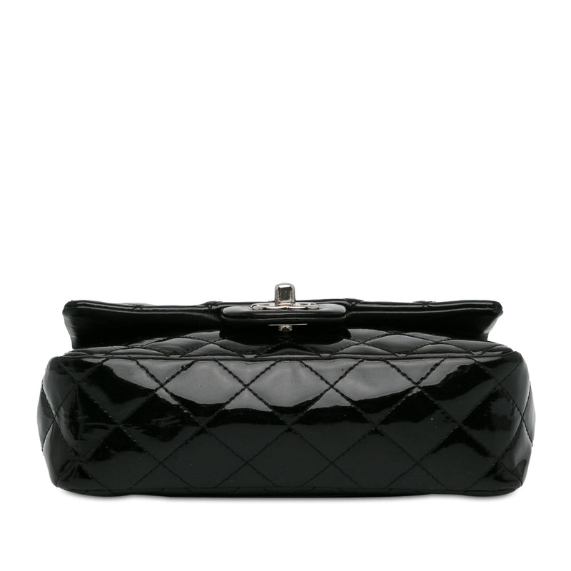 Chanel Mini Rectangular Classic Patent Single Flap (SHG-fnfHQ4)