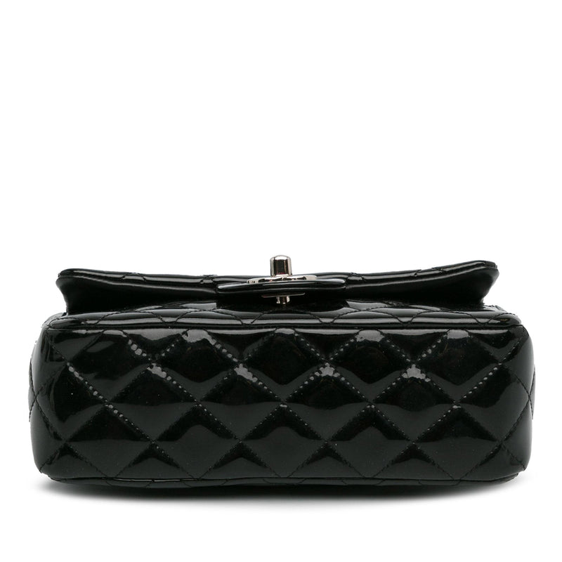 Chanel Mini Rectangular Classic Patent Single Flap (SHG-foRix8)