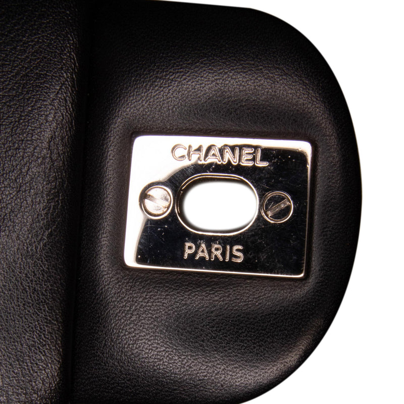 Chanel Mini Rectangular Classic Patent Single Flap (SHG-foRix8)