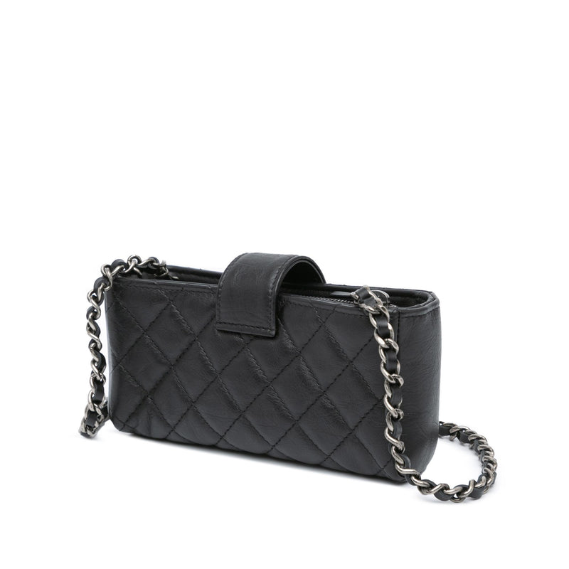 Chanel Mini Reissue 2.55 Quilted Calfskin Lucky Charms Clutch on Chain (SHG-uMLNK2)