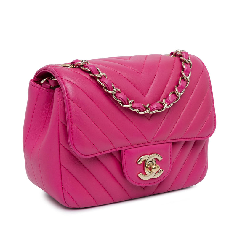 Chanel Mini Square Classic Lambskin Chevron Flap (SHG-Z0yp7W)