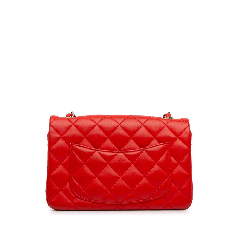 Chanel New Mini Classic Lambskin Single Flap (SHG-GUsaZG)