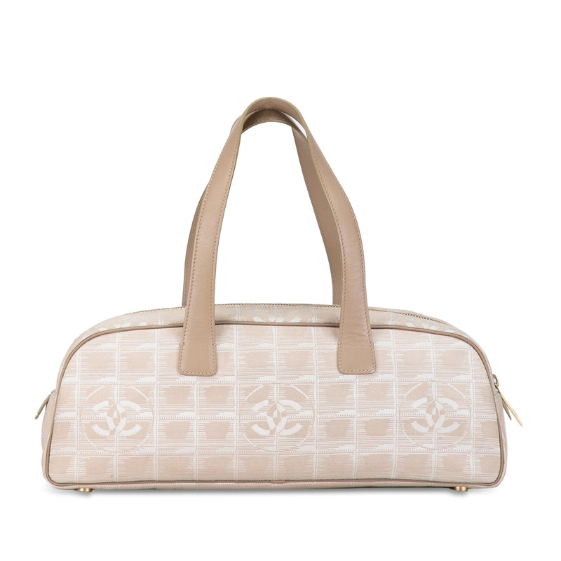 Chanel New Travel Line Handbag (SHG-dh5N6J)