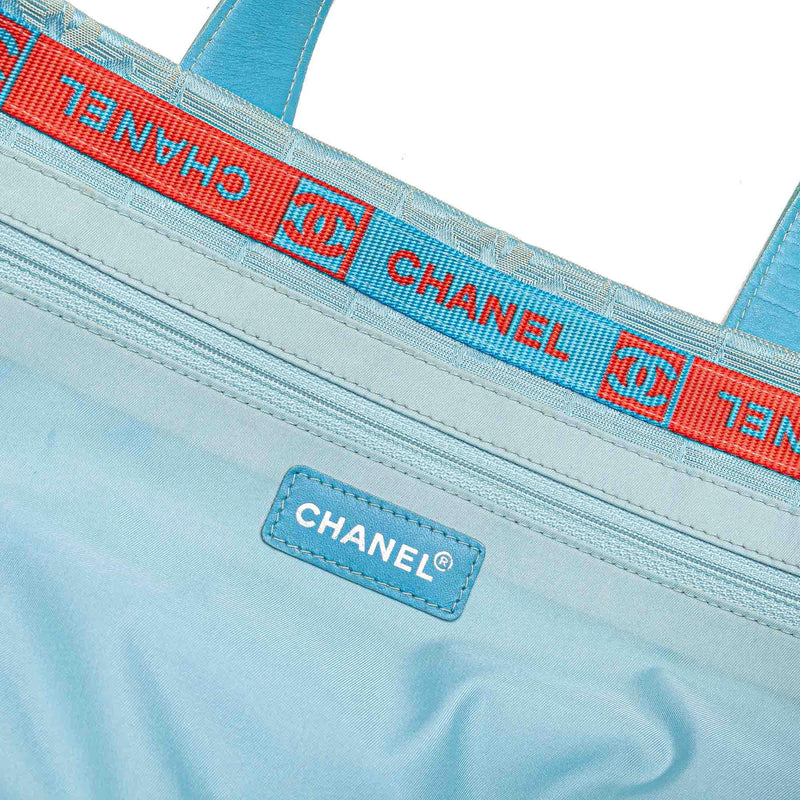 Chanel New Travel Line Tote (SHG-2P85rx)