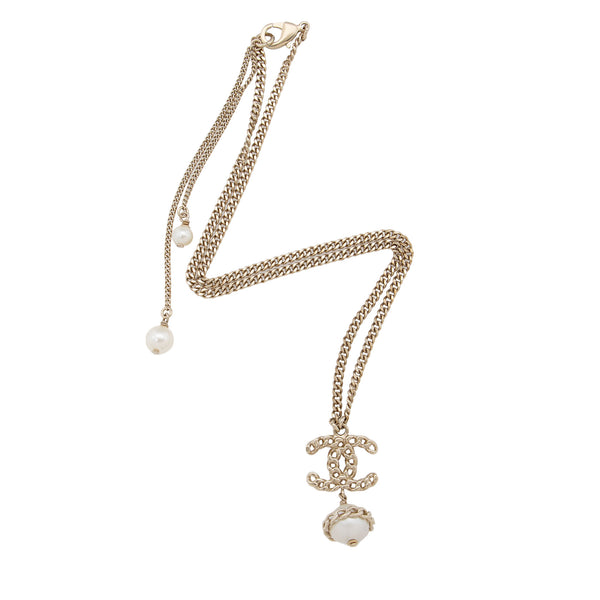 Chanel Pearl CC Drop Necklace (SHF-7mYRgA)