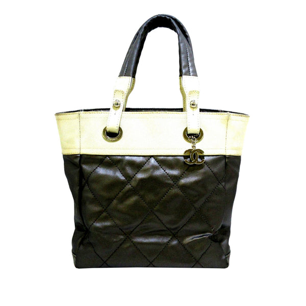 Chanel Petite Paris Biarritz Tote (SHG-Qzo9TI)