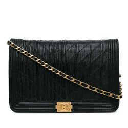 Chanel Pleated Crumpled Chevron Le Boy Wallet On Chain (SHG-QUHsjg)