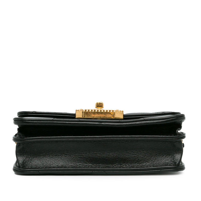 Chanel Quilted Calfskin Strass Clutch With Chain Flap (SHG-NLlIcy)