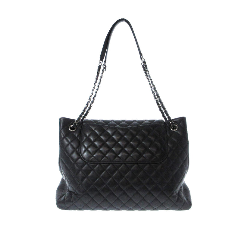 Chanel Quilted Lambskin Front Flap Pocket Tote (SHG-E6UxjU)