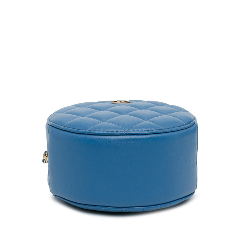 Chanel Quilted Lambskin Round Clutch with Chain (SHG-Imo8ot)