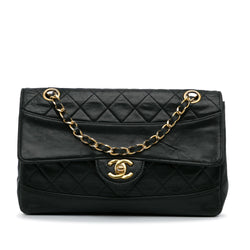 Chanel Quilted Lambskin Shoulder Bag (SHG-EufAHk)