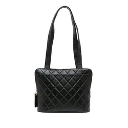 Chanel Quilted Lambskin Shoulder Bag (SHG-sfHCWv)