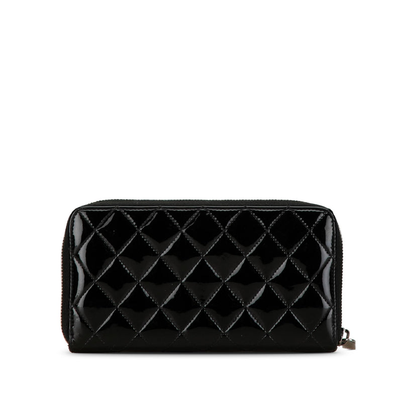 Chanel Quilted Patent Brilliant Zip Around Wallet (SHG-9dsHwF)