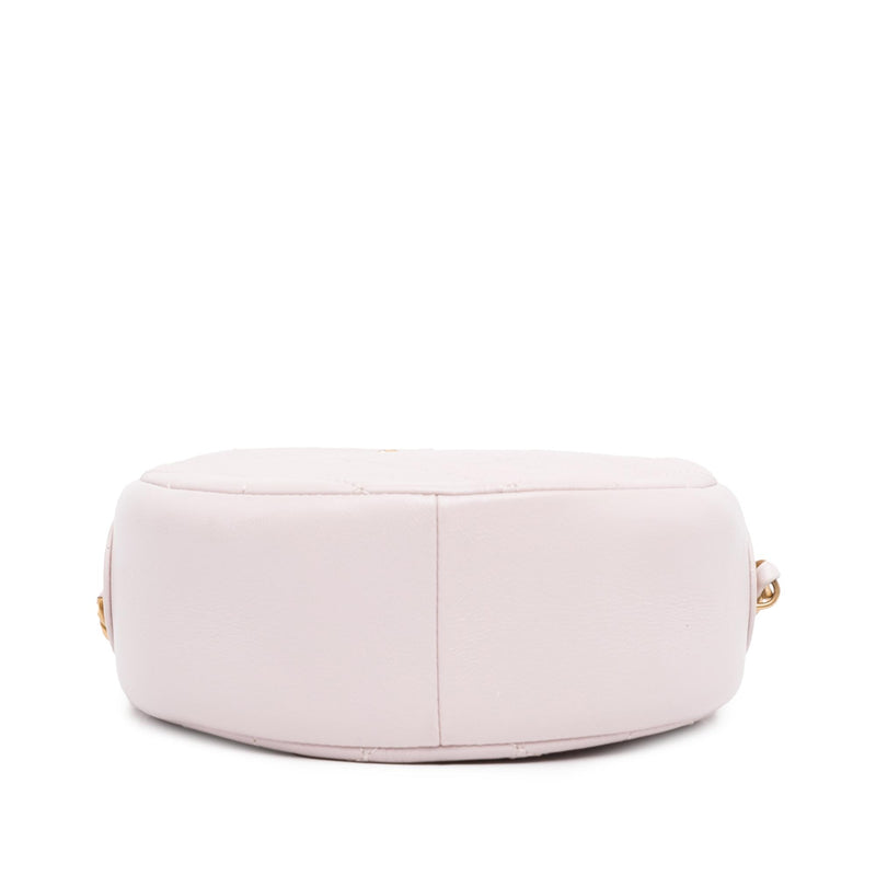 Chanel Quilted Patent Round Clutch with Chain (SHG-Hh0oWh)